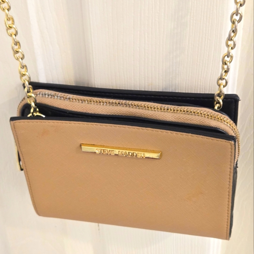 Steve Madden Crossbody Handbag - Picture 3 of 16